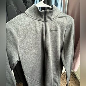 Nike Quarter-Zip